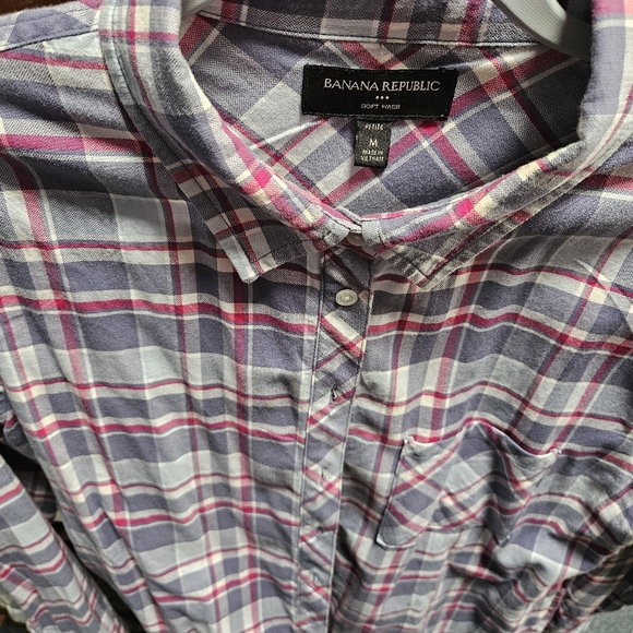 Banana Republic Button Down Shirt - women's - Picture 5 of 6